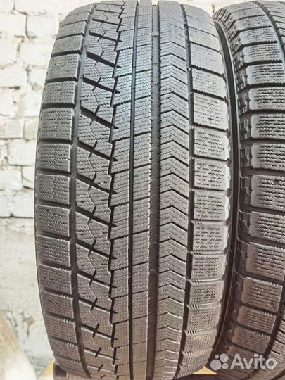 Bridgestone Blizzak VRX 225/55 R17 98Y
