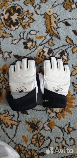 Форма и защита тхеквандо