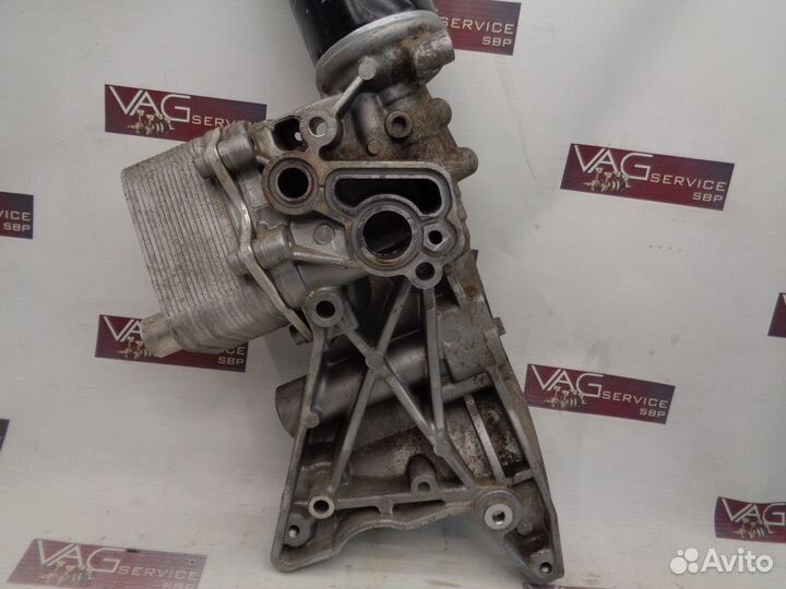 Кронштейн генератора VAG VW 1.8 2.0 CAW BZB