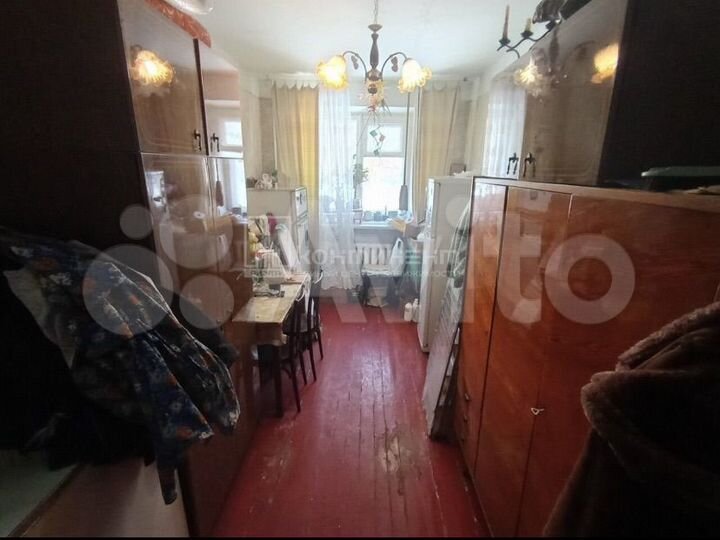 Комната 39,5 м² в 3-к., 1/5 эт.