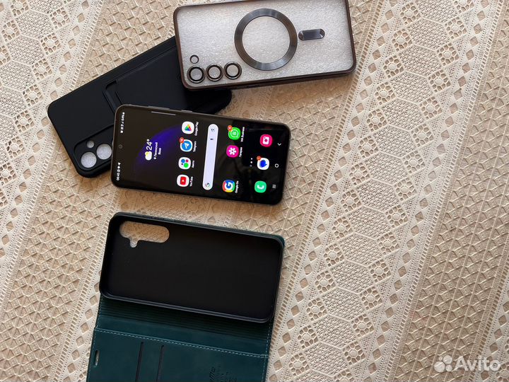 Samsung Galaxy S23 FE, 8/256 ГБ