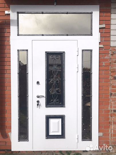 Входная дверь