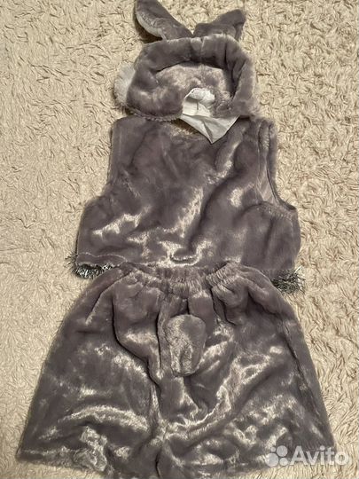 Новогодний костюм зайчика 3-4 года
