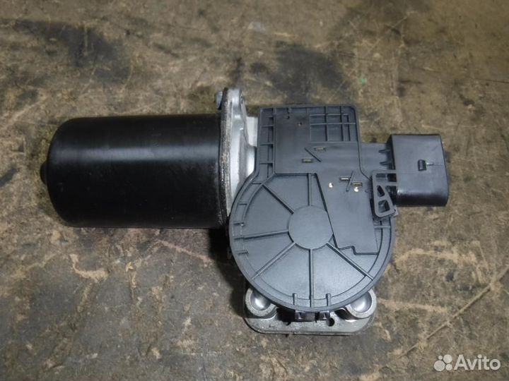 Моторчик стеклоочистителя передний Mazda 3 BK