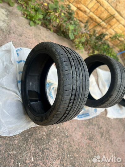 Michelin Pilot Alpin 4 275/35 R19