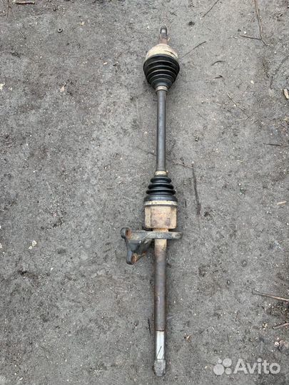 Приводной вал Opel Vivaro / Renault Trafic