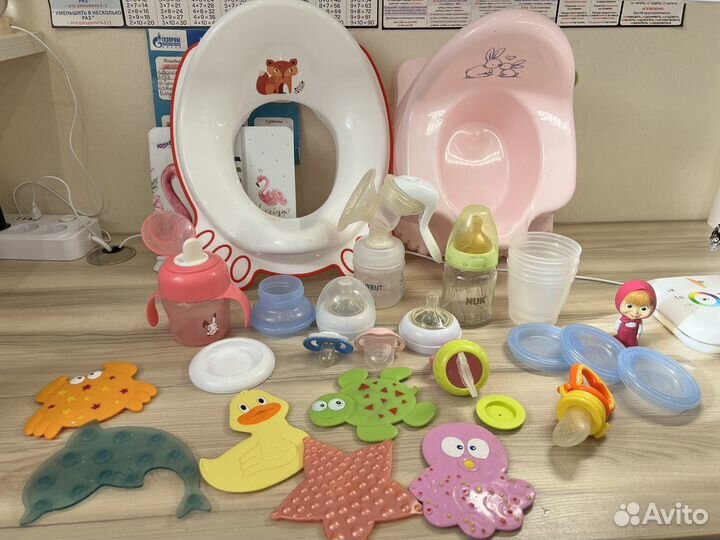 Набор для малыша.(молокоотсос, соски, горшок)
