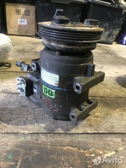 Компрессор кондиционера Hyundai Accent