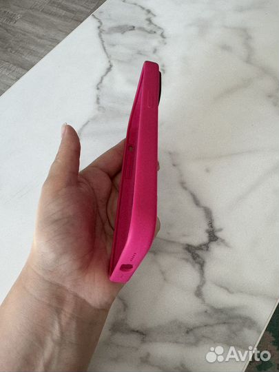 Продам чехол Karl Lagerfeld 14 pro