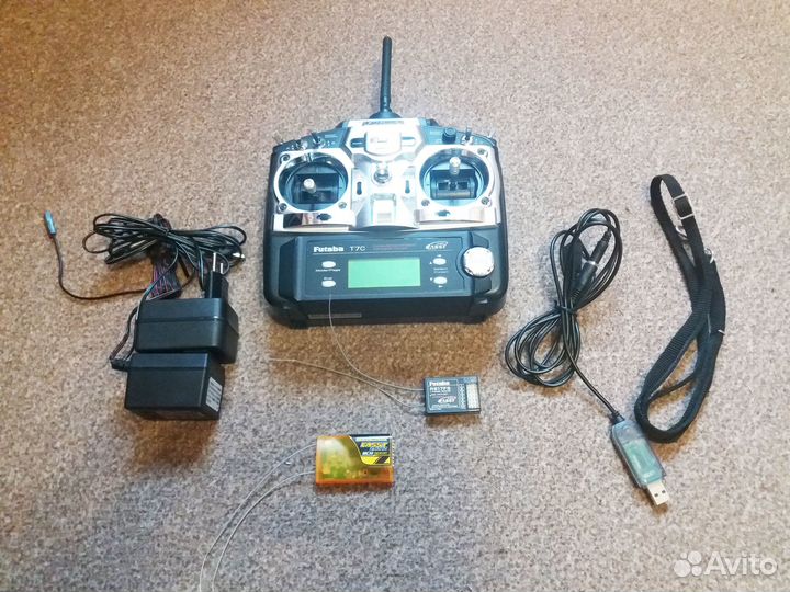 Радиоаппаратура Futaba 7c + авиазапчасти