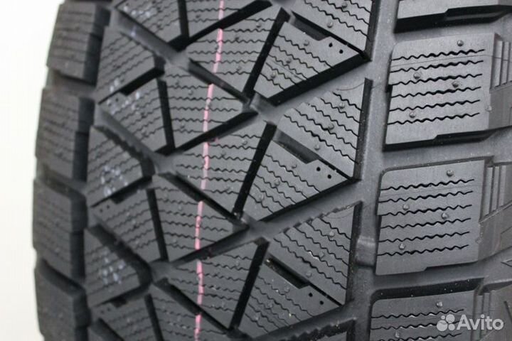 Bridgestone Blizzak DM-V2 255/50 R20 109T