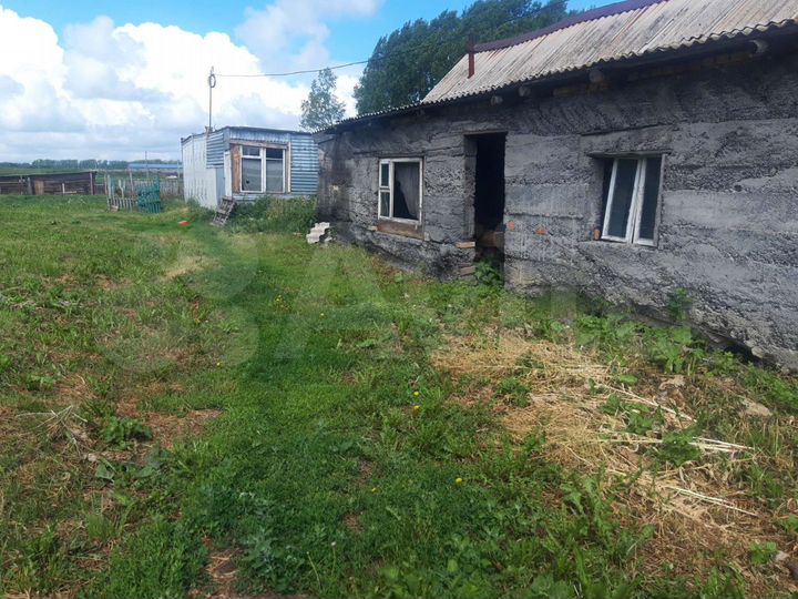 Дом 30 м² на участке 20 сот.