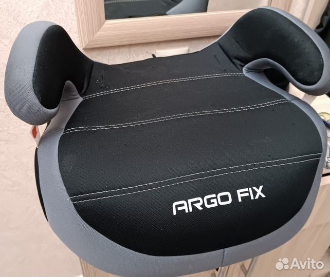 Автокресло бустер isofix