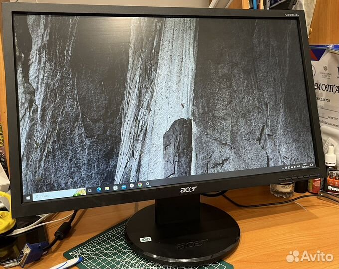 Монитор Acer 22 дюйма