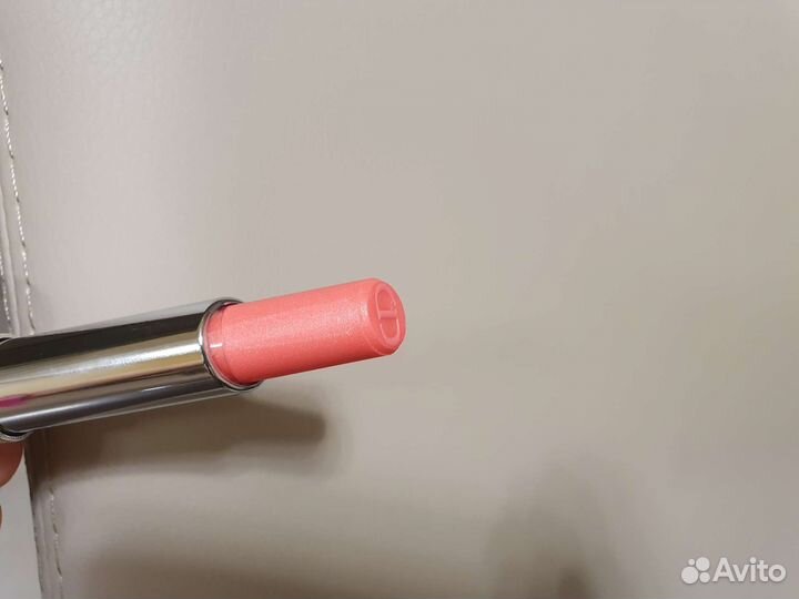 Помада губная Dior mirror shine 561. б/у 2 раза