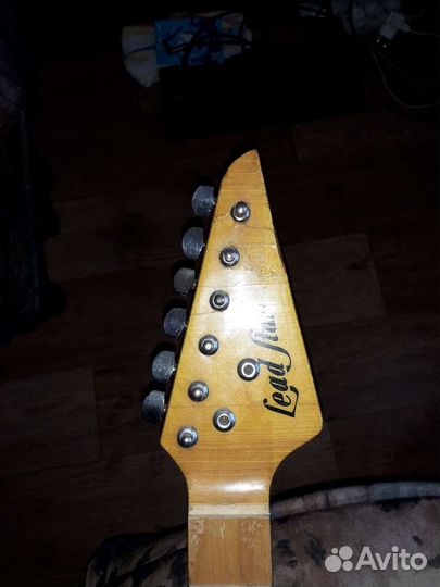 Электрогитара Lead star