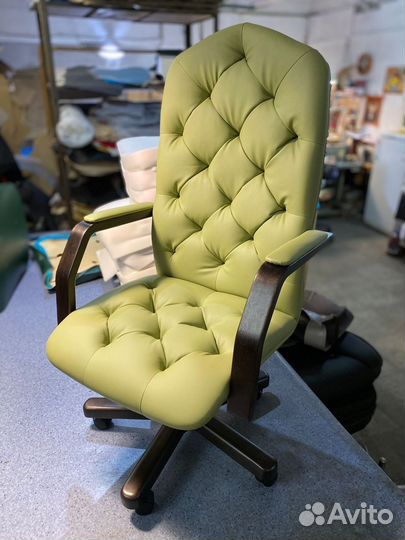 Компьютерное кресло