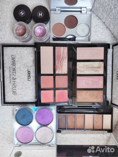 Набор декоративной косметики пакетом