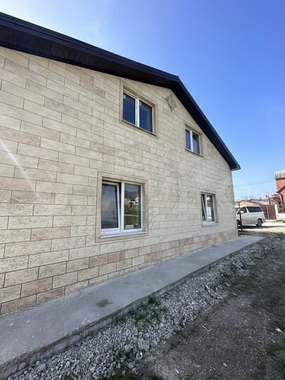 Дом 235 м² на участке 8 сот.