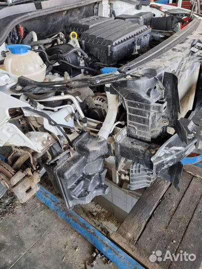 Бачок омывателя Шкода Рапид рестайлинг