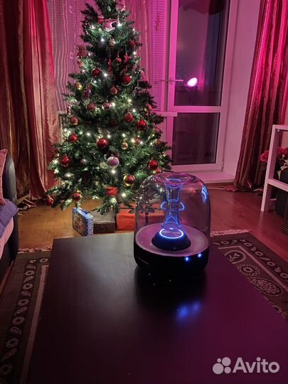 Harman kardon aura studio