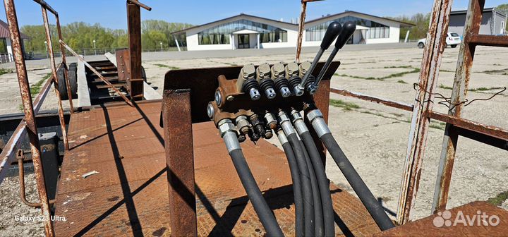 Прицеп для подъёма яхты катеров