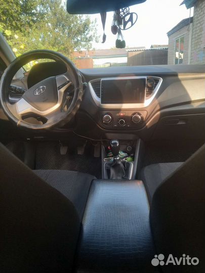 Hyundai Solaris 1.4 МТ, 2017, 116 000 км