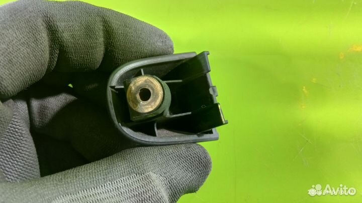 Вставка замка двери для Kia Ceed 2007-2012