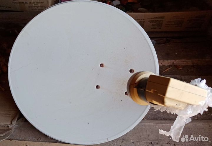 Антенна спутниковая