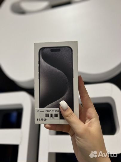 iPhone 15 Pro, 128 ГБ