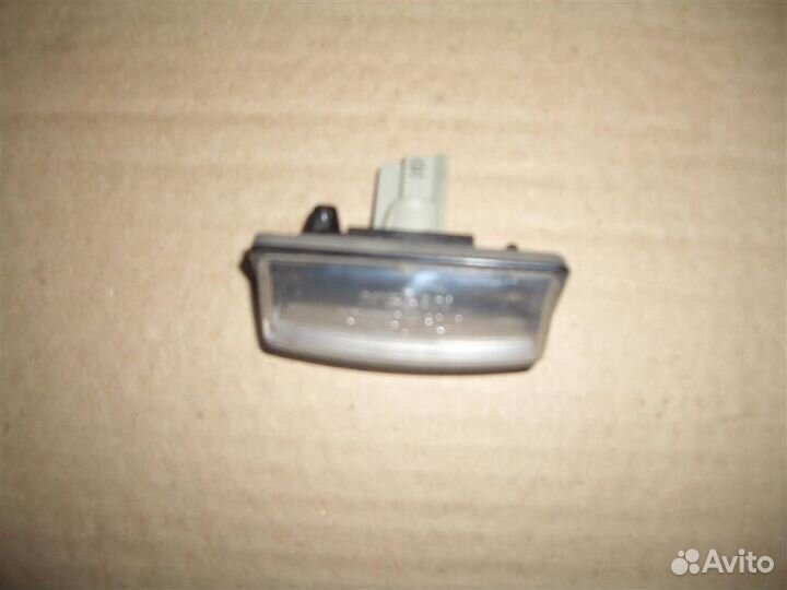 Фонарь подсветки номера nissan Almera (G15) 2013