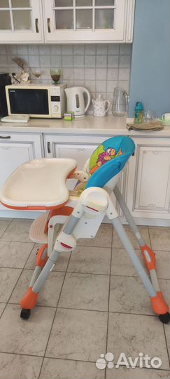 Стул для кормления