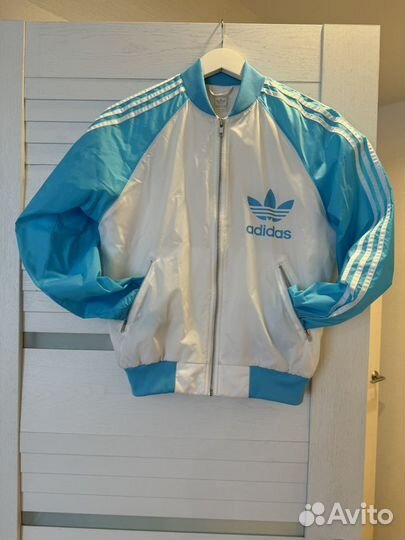 Ветровка adidas