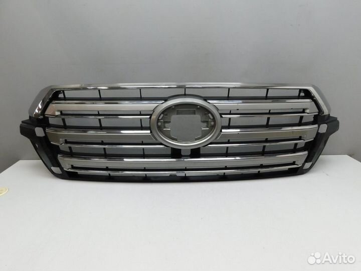 Решетка радиатора Land Cruiser (200) (04750)