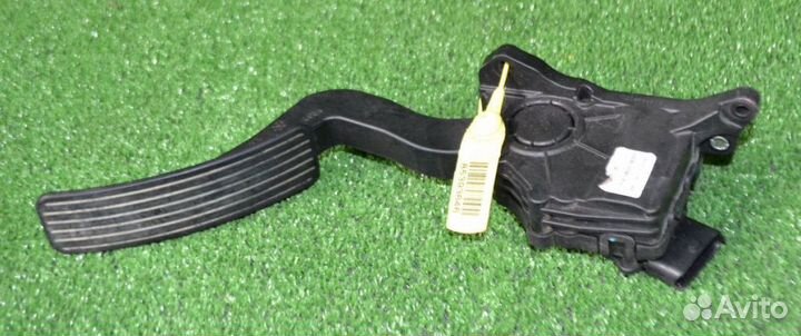 Педаль газа SsangYong Родиус, Ставик 08D20