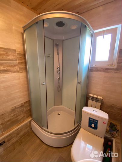 Установка душевых кабин