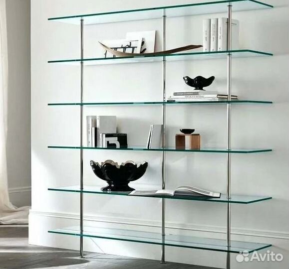 Полки на кухню из осветленного стекла