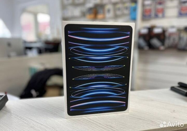 iPad Pro 2022 12.9 256 Gb Wi-Fi+LTE.Новый