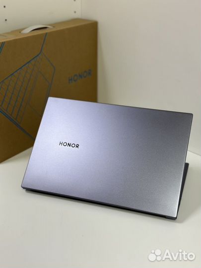 Ультрабук Honor MagicBook X14 i3/8/256