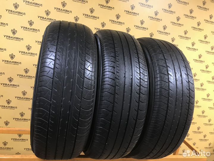 Yokohama dB Decibel E70 215/60 R16 95V