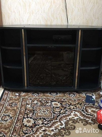 Тумба под телевизор