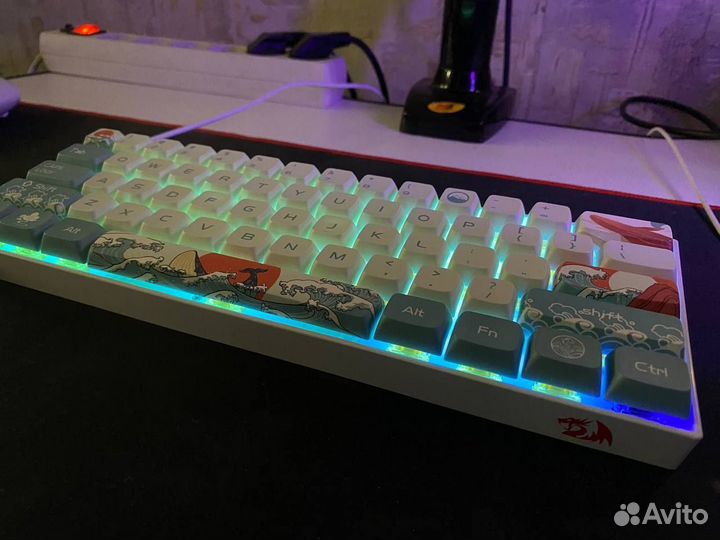 Кастомная клавиатура на базе gk61