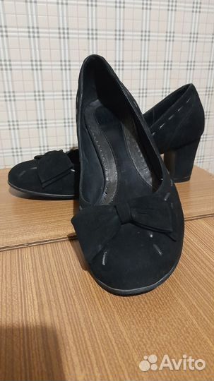 Зимняя обувь женская 40 размера