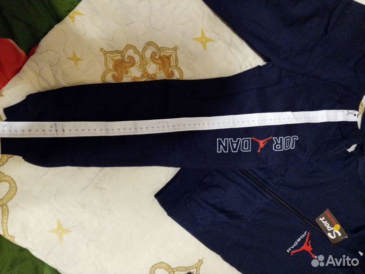 Костюм спортивный детский новый