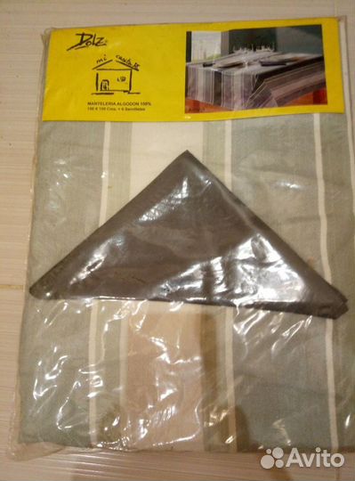 Комплект столового белья,100 лён