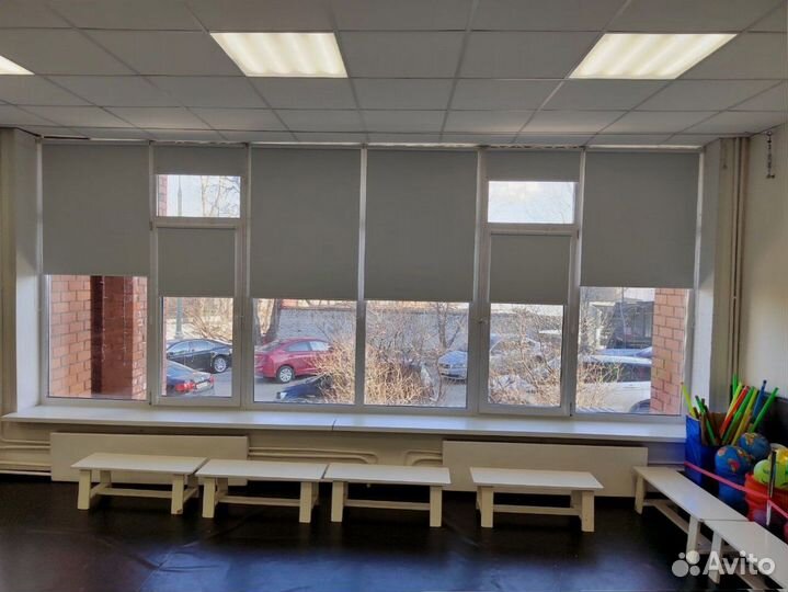 Рулонные шторы на окна в мансарду