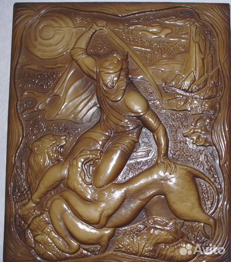 Картина из гипса