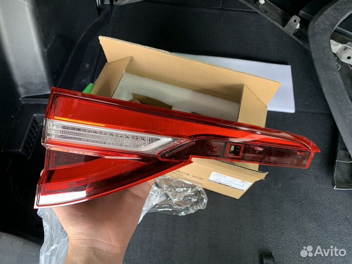 Фонарь задний левый внутренний