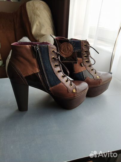 Кожаные ботильоны на высокой платформе новые 37