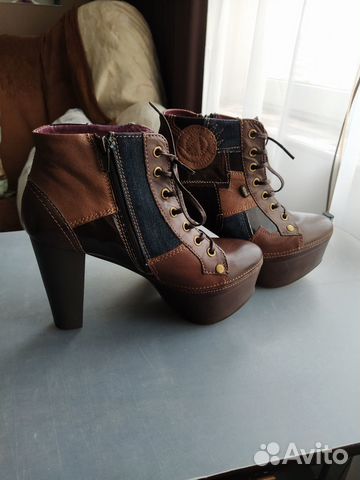 Кожаные ботильоны на высокой платформе новые 37